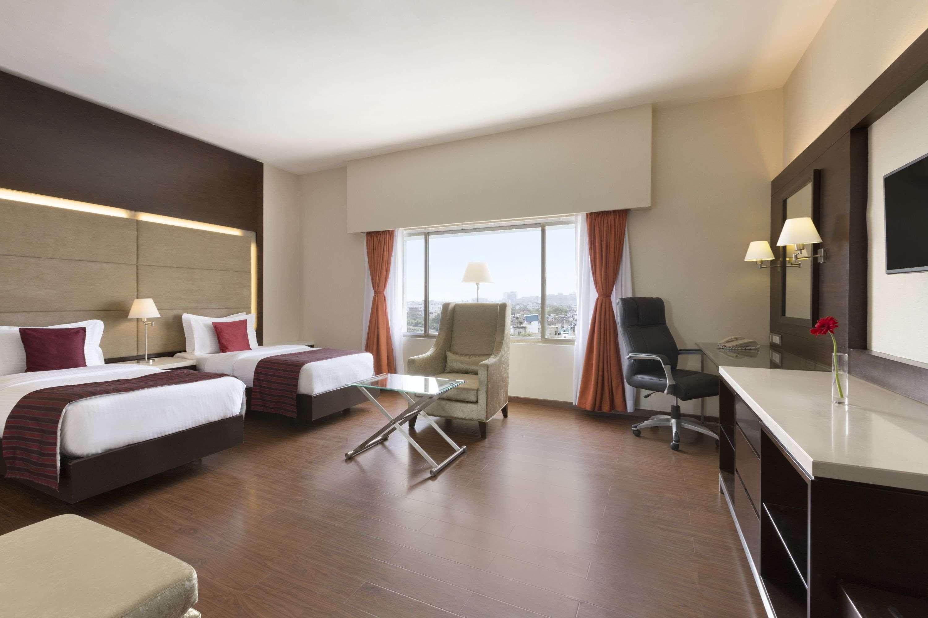 Ramada By Wyndham Chennai Egmore Exterior foto