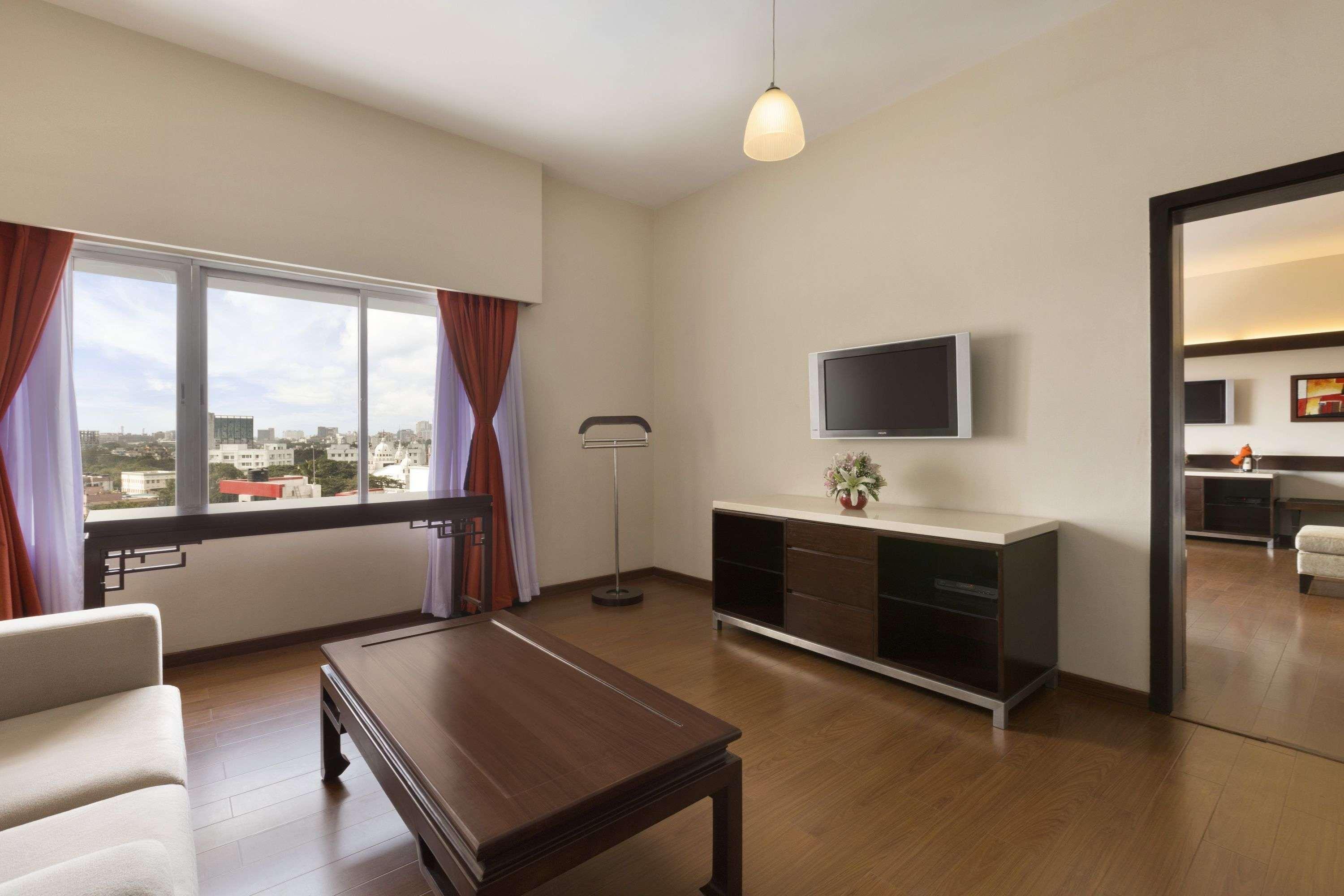 Ramada By Wyndham Chennai Egmore Exterior foto