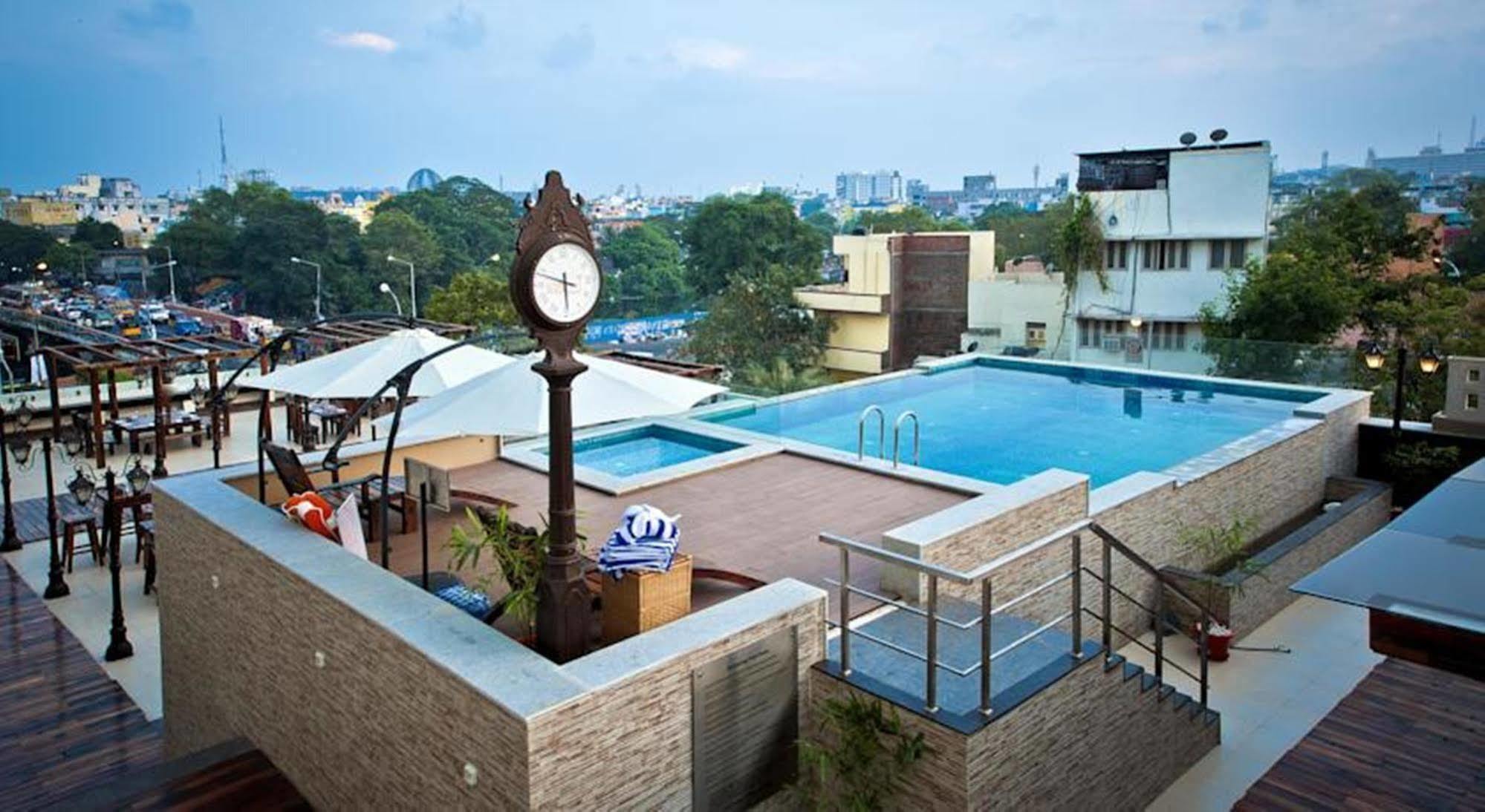 Ramada By Wyndham Chennai Egmore Exterior foto